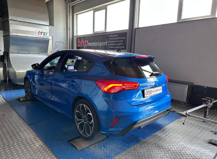 Ford Focus blau Ford Focus blau
